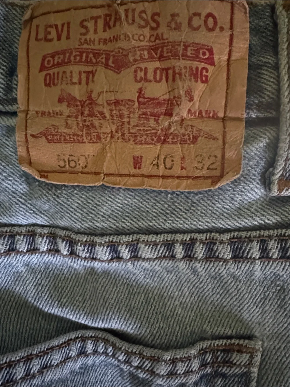 Men’s Classic Levi Jeans Light Blue Faded - Comfortable Everyday Fit - 40” x 32”